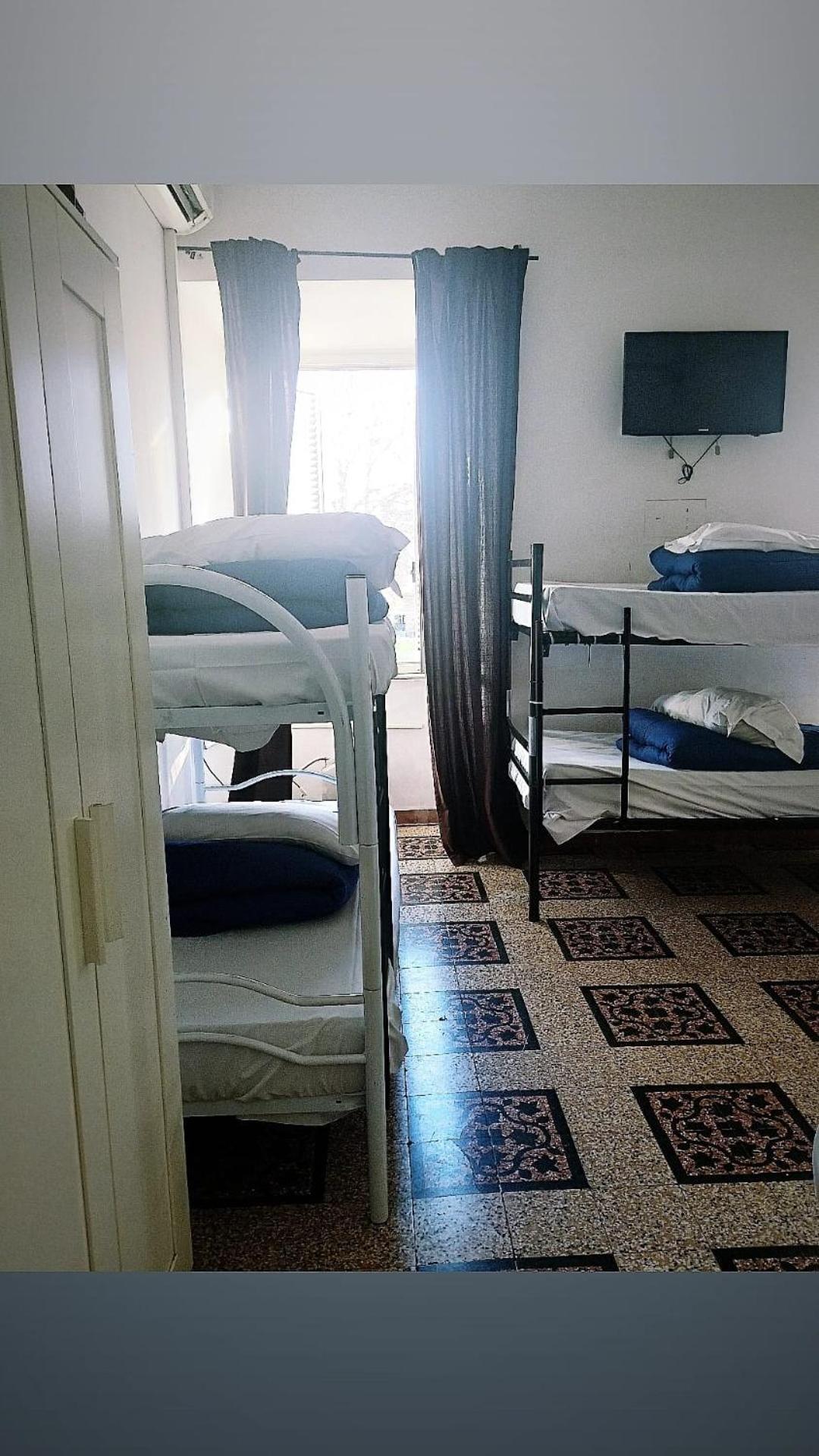 Hostel Castello Maggiore Rome Exterior photo