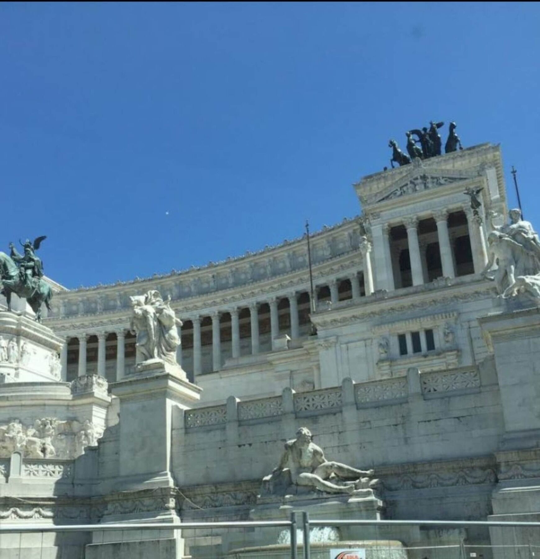 Hostel Castello Maggiore Rome Exterior photo